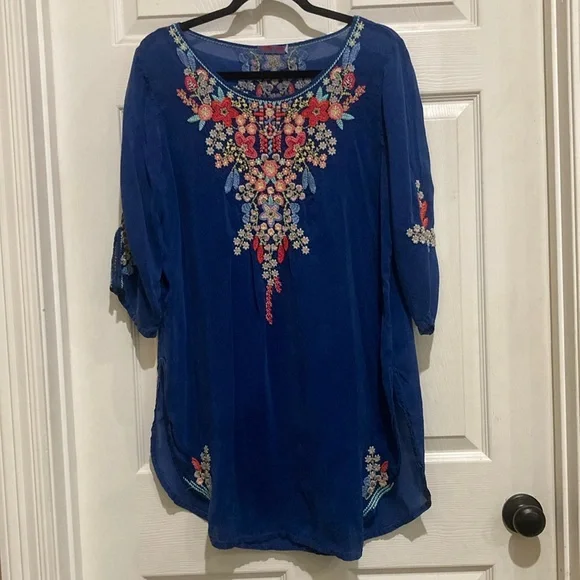 Johnny Was Blue Aubrieta Embroidered Tunic - Picture 1 of 6